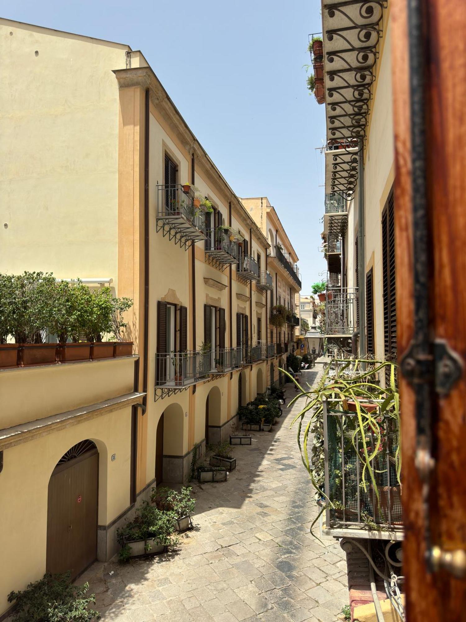 Vetriera Home Palermo Esterno foto